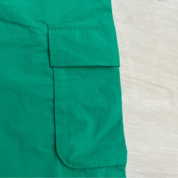 Green Cargo Parachute Pants Women’s Size Small Love Tree Casual - Picture 7 of 8